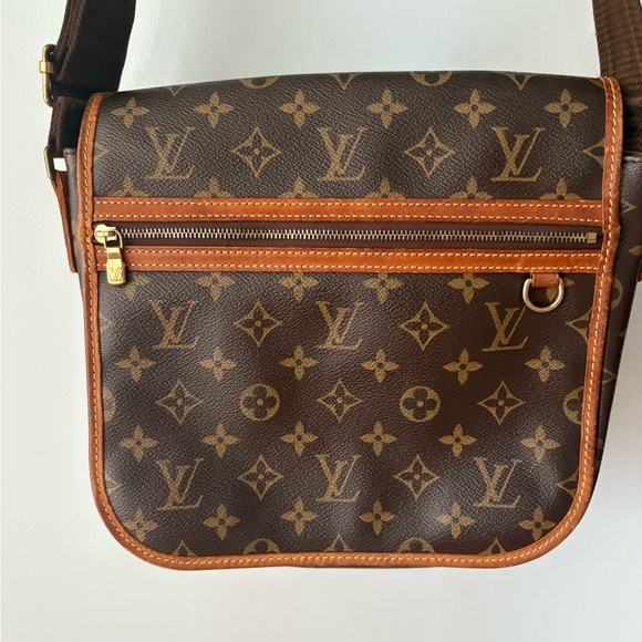 Louis Vuitton Bosphore messenger crossbody bag - Picture 1 of 15